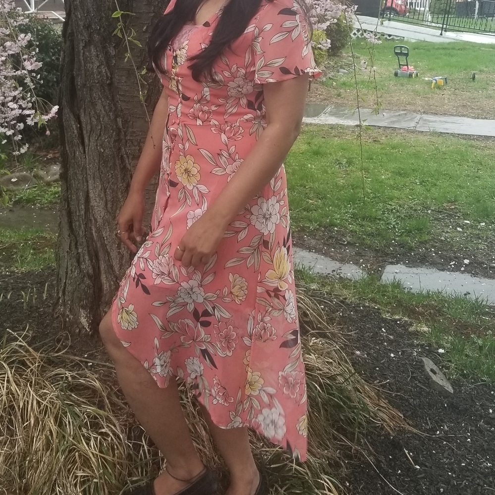 Dress - Picture 2 of 3